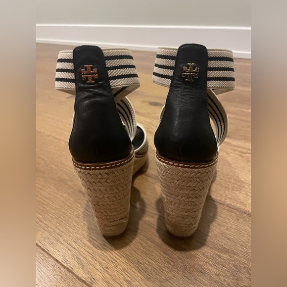 Tory Burch platform sandals - Picture 6 of 12